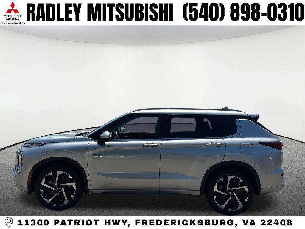 used 2023 Mitsubishi Outlander PHEV car, priced at $29,384