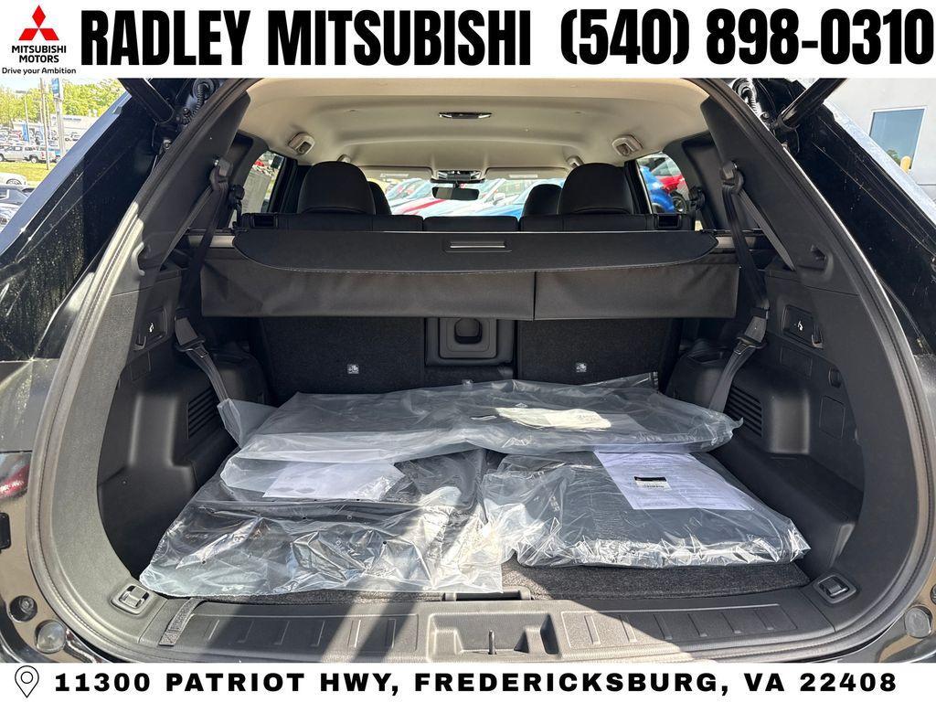 new 2026 Mitsubishi Outlander car, priced at $33,981