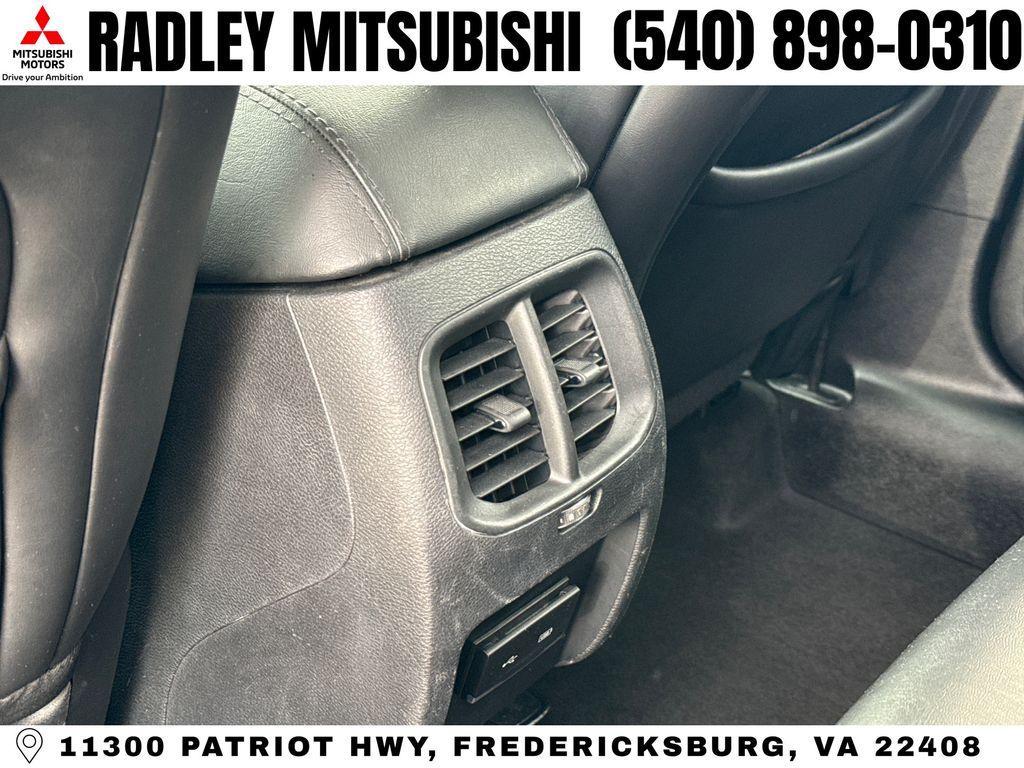 used 2019 Jeep Cherokee car, priced at $19,284