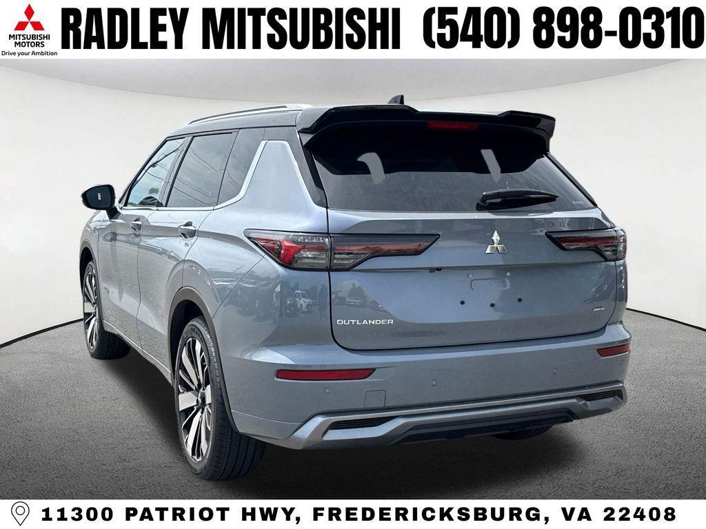 new 2026 Mitsubishi Outlander car, priced at $42,023