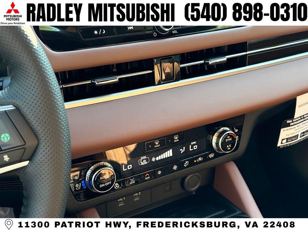 new 2026 Mitsubishi Outlander car, priced at $42,023