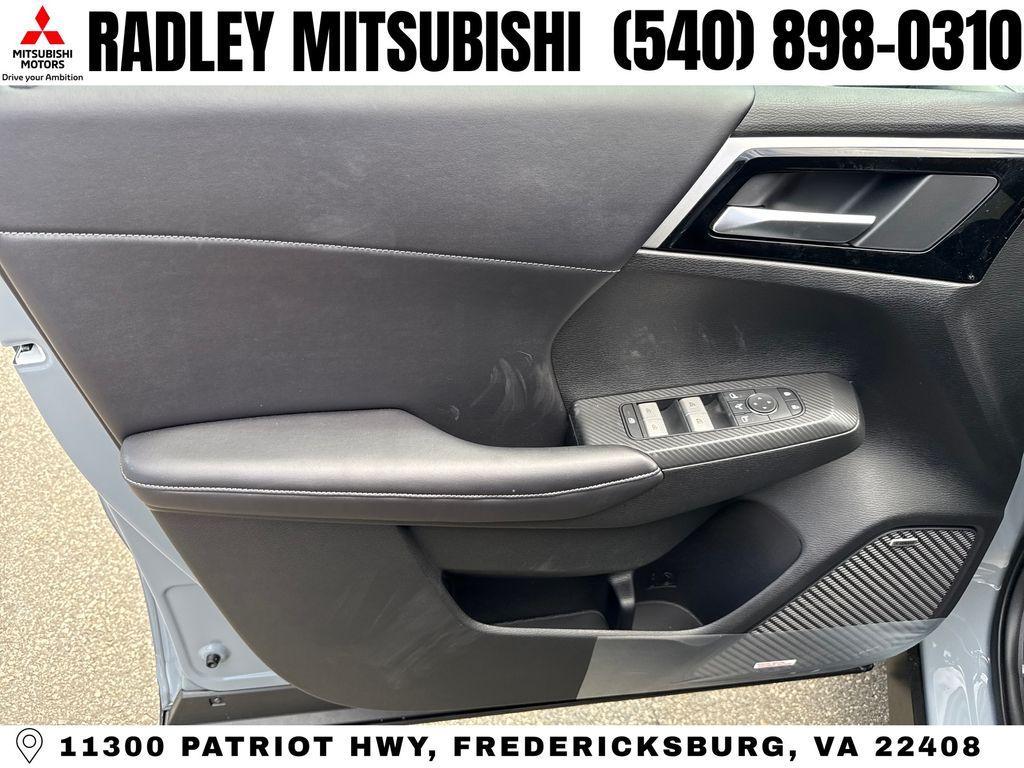 new 2026 Mitsubishi Outlander car, priced at $35,199