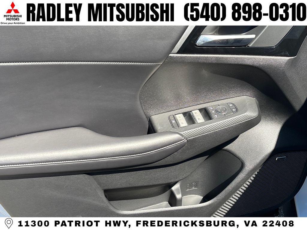 new 2026 Mitsubishi Outlander car, priced at $38,177