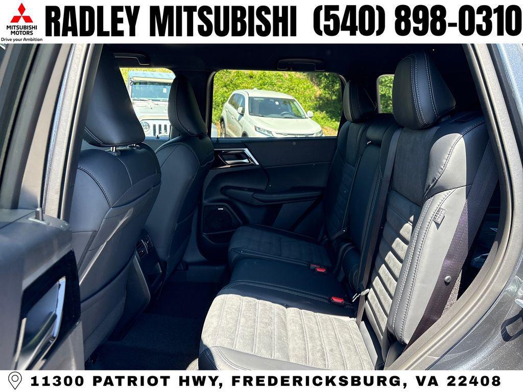 new 2026 Mitsubishi Outlander car, priced at $33,716