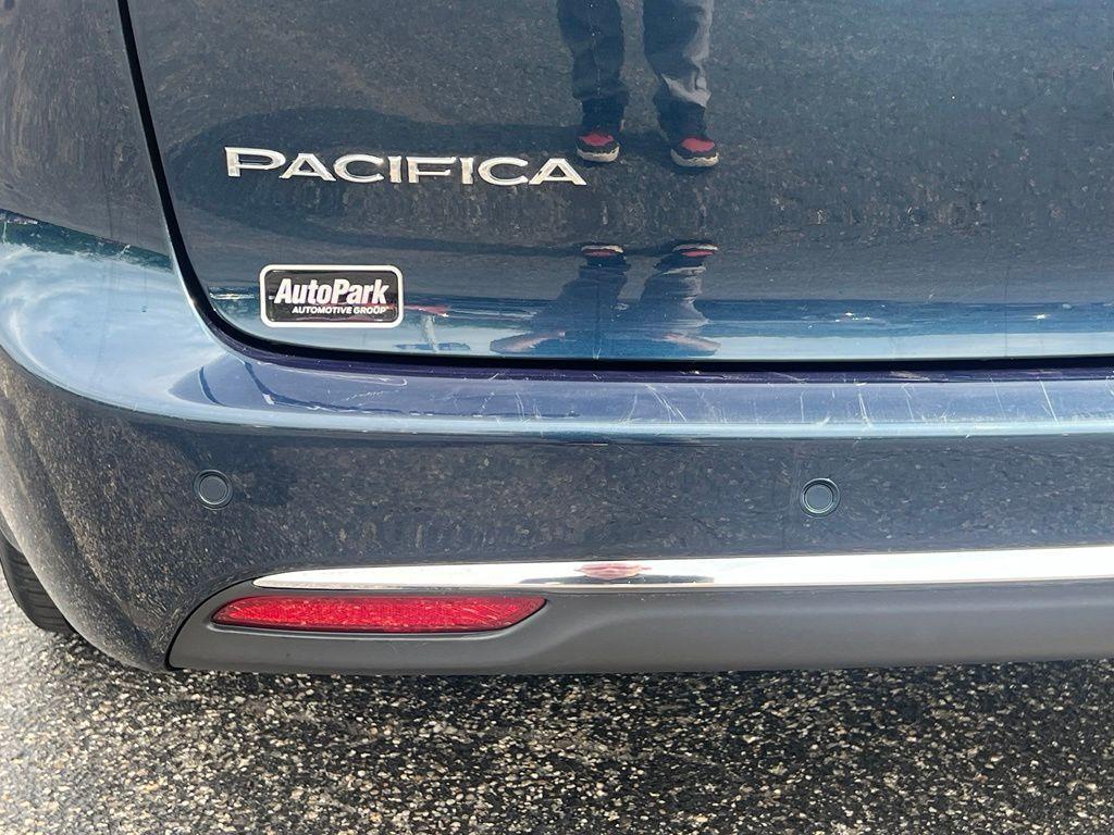 used 2023 Chrysler Pacifica car, priced at $24,247