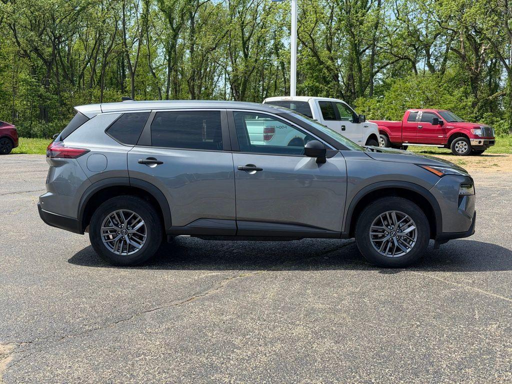 used 2024 Nissan Rogue car, priced at $20,247