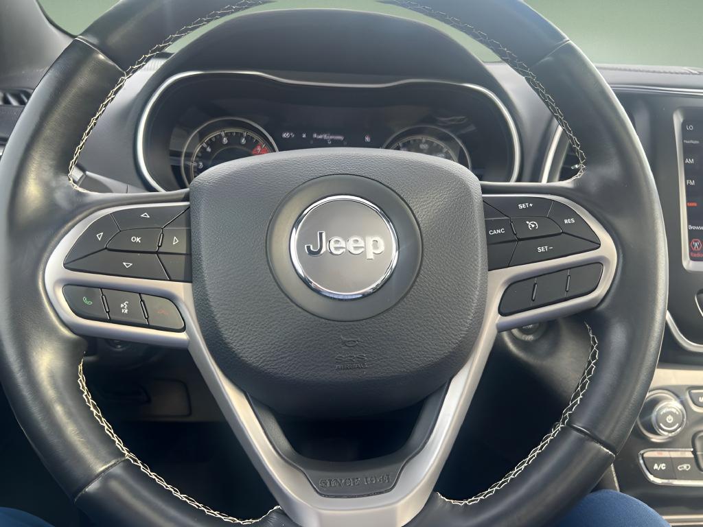 used 2021 Jeep Cherokee car, priced at $20,257