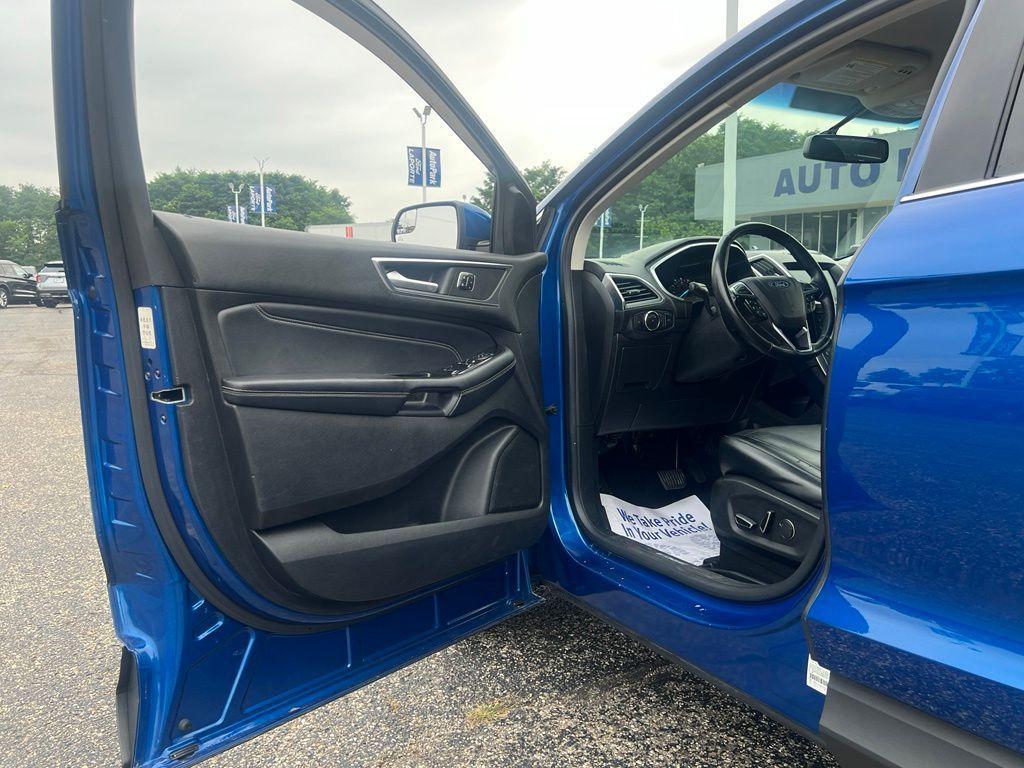 used 2018 Ford Edge car, priced at $18,237