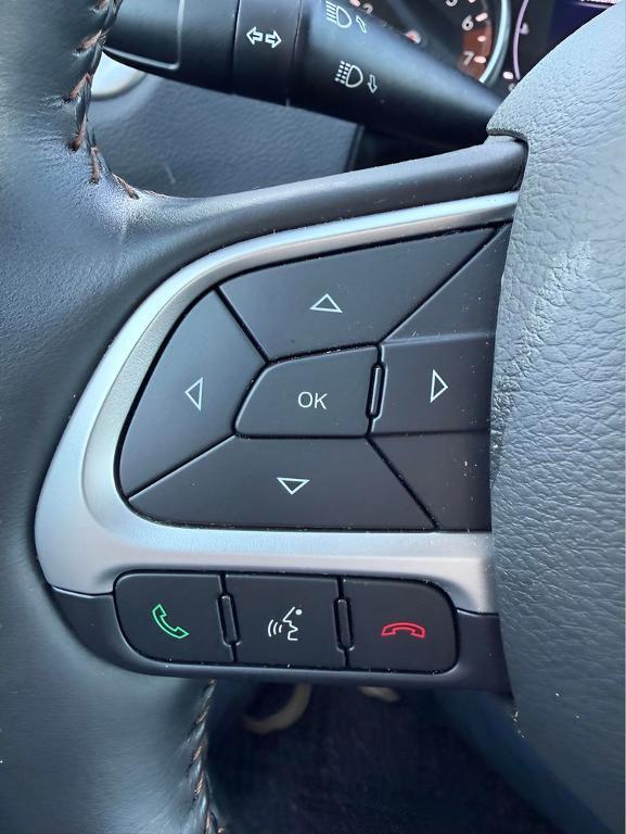 used 2019 Jeep Compass car, priced at $17,322