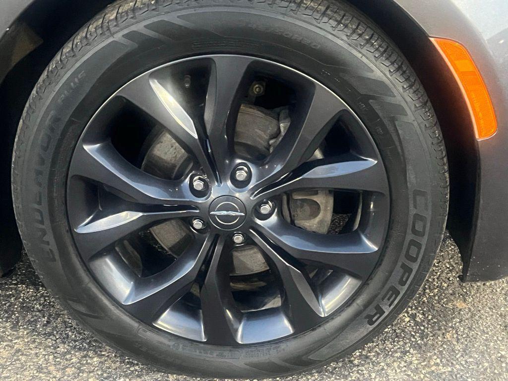 used 2020 Chrysler Pacifica car, priced at $17,987