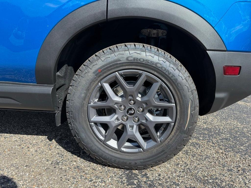 new 2025 Ford Bronco Sport car, priced at $37,985