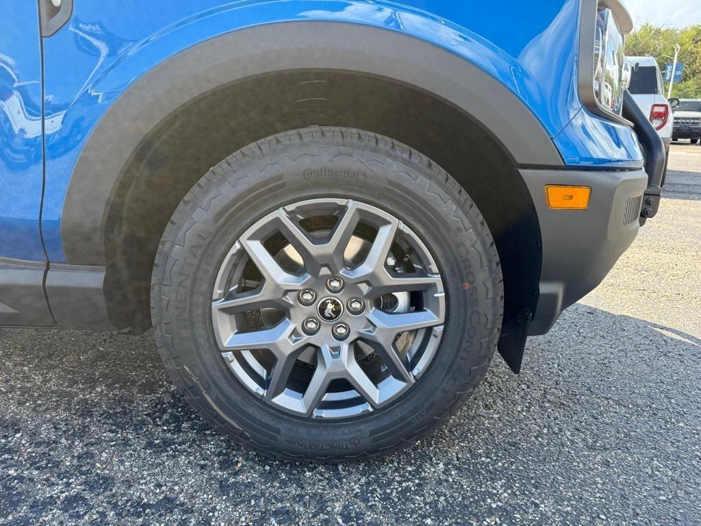 new 2025 Ford Bronco Sport car, priced at $37,985