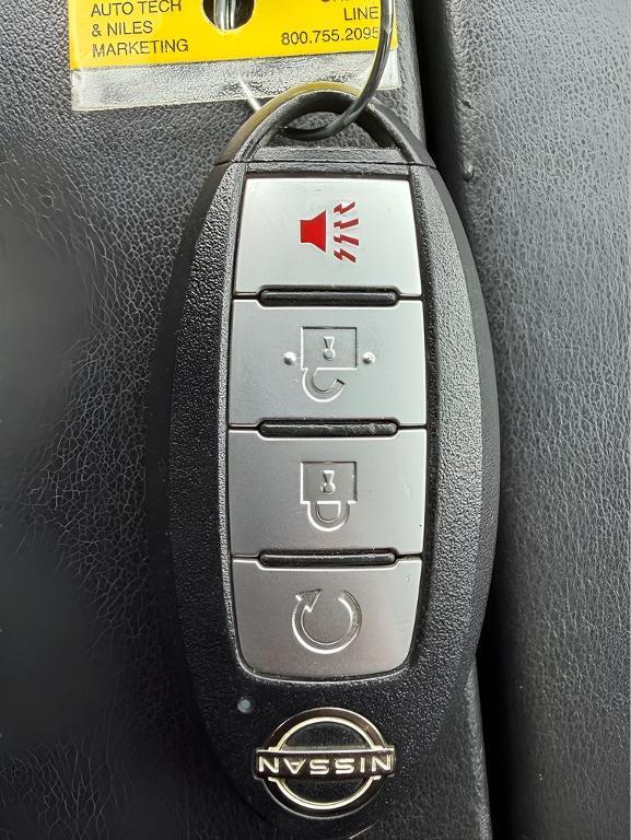used 2022 Nissan Rogue car, priced at $21,061