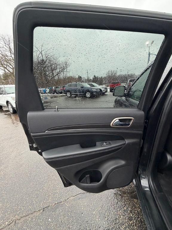 used 2016 Jeep Grand Cherokee car, priced at $14,500