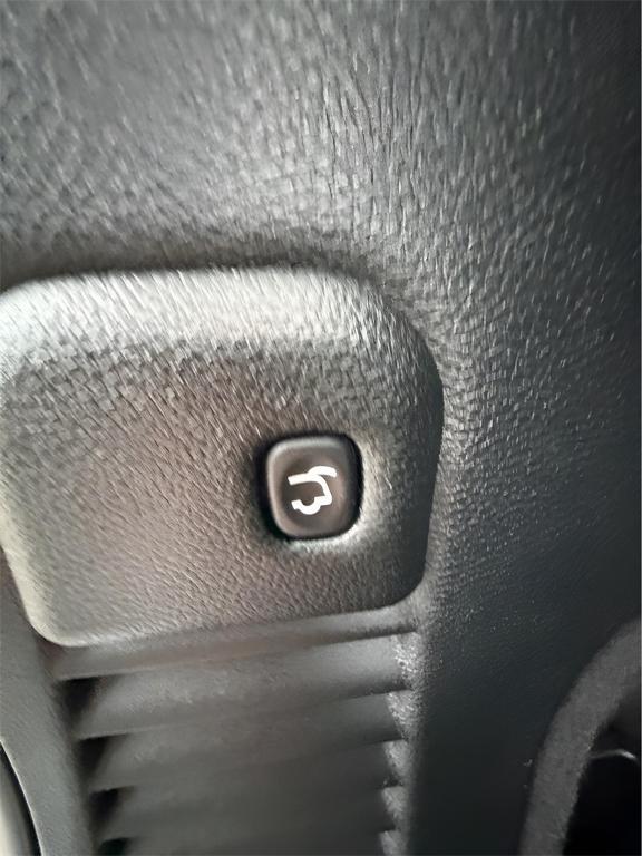 used 2016 Jeep Grand Cherokee car, priced at $14,357