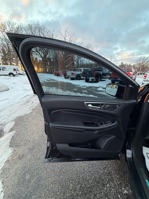 used 2019 Ford Edge car, priced at $16,986
