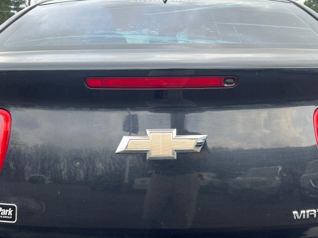 used 2015 Chevrolet Malibu car, priced at $9,401