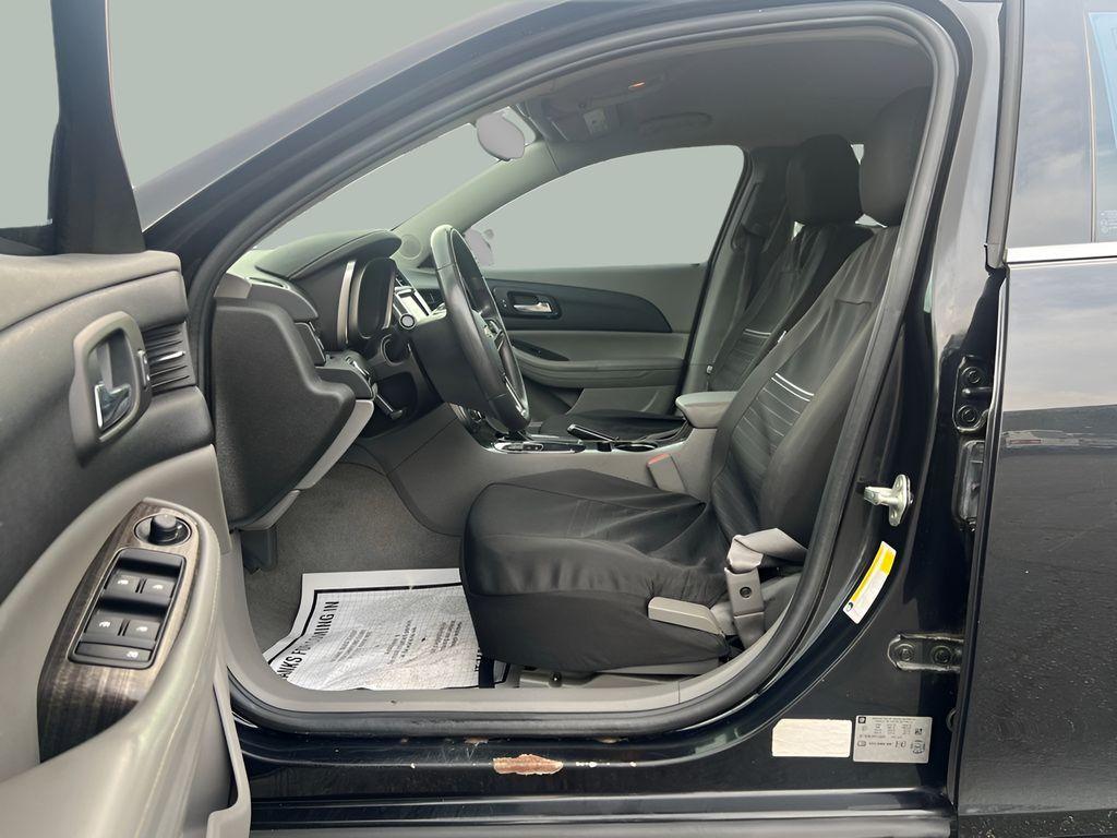 used 2015 Chevrolet Malibu car, priced at $9,401