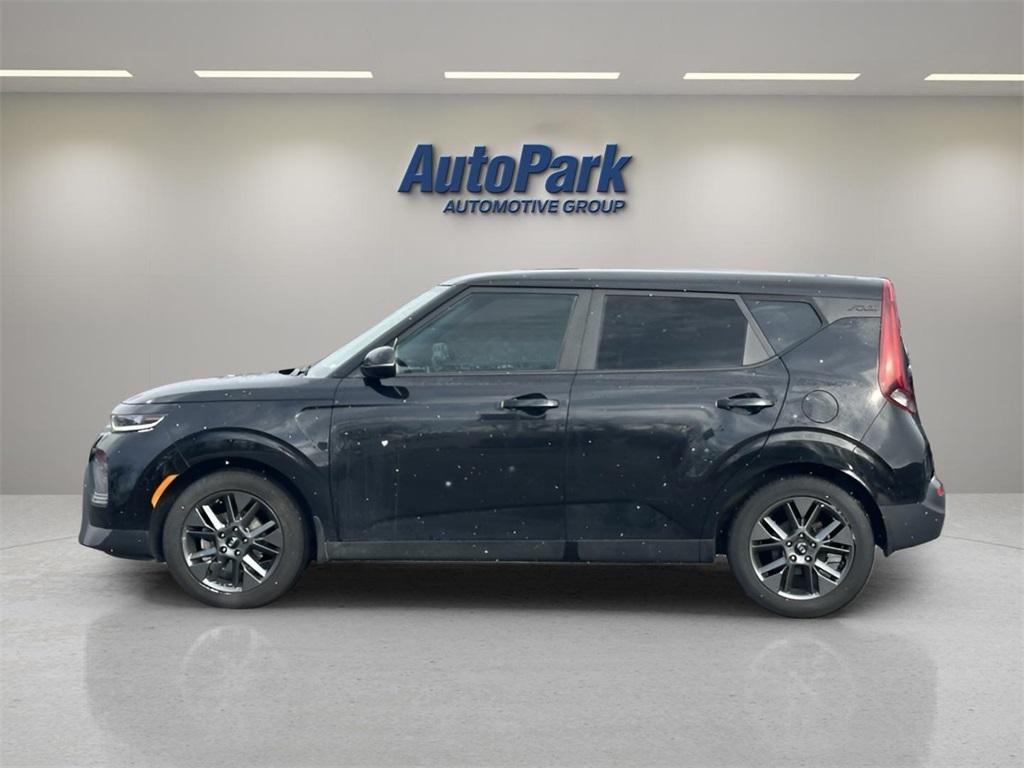 used 2021 Kia Soul car, priced at $15,667