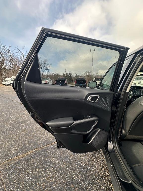 used 2021 Kia Soul car, priced at $15,667