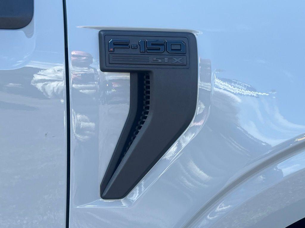 new 2026 Ford F-150 car, priced at $51,260