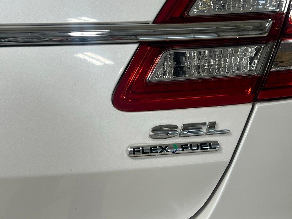 used 2015 Ford Taurus car, priced at $11,986