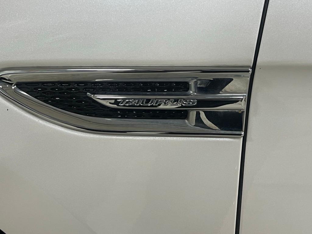 used 2015 Ford Taurus car, priced at $11,986