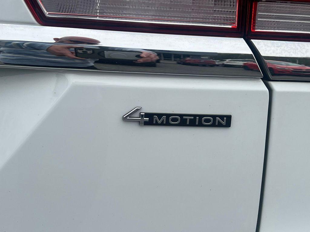 used 2023 Volkswagen Atlas car, priced at $25,072