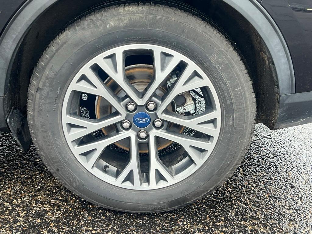 used 2020 Ford Escape car, priced at $12,995