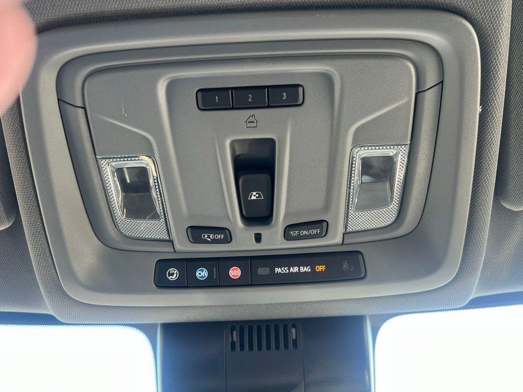 used 2024 Chevrolet Silverado 1500 car, priced at $40,997