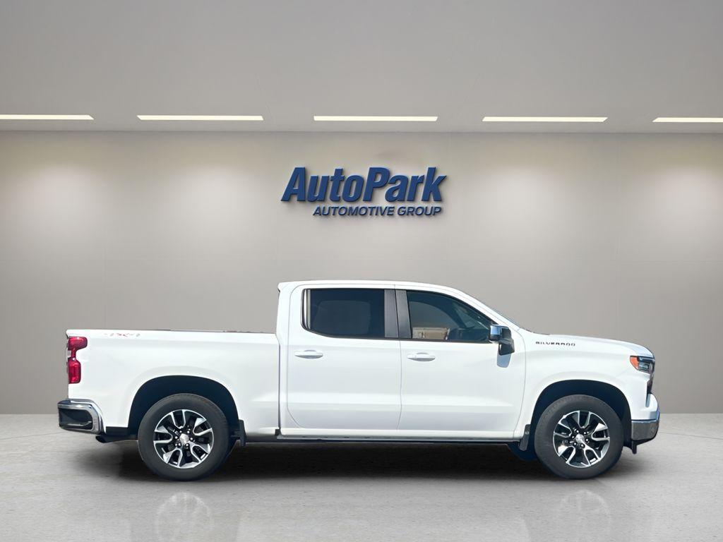 used 2024 Chevrolet Silverado 1500 car, priced at $40,997