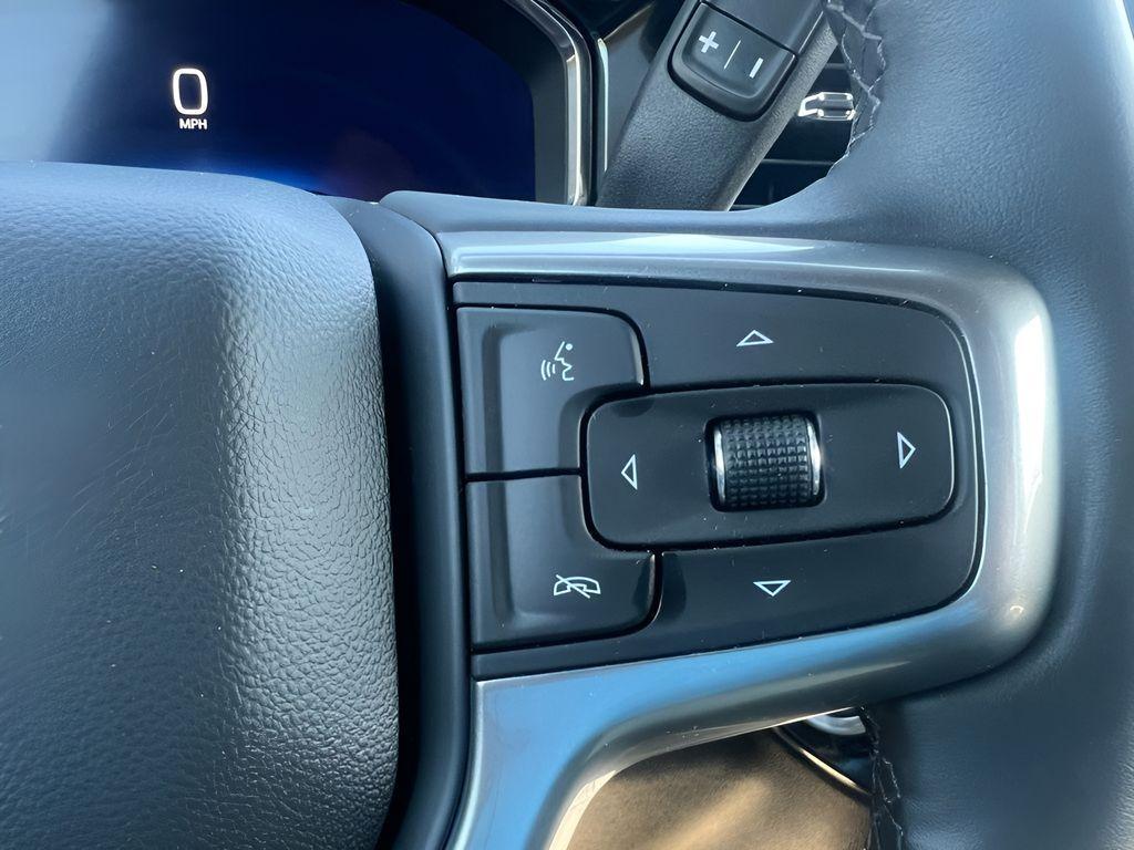 used 2024 Chevrolet Silverado 1500 car, priced at $40,997