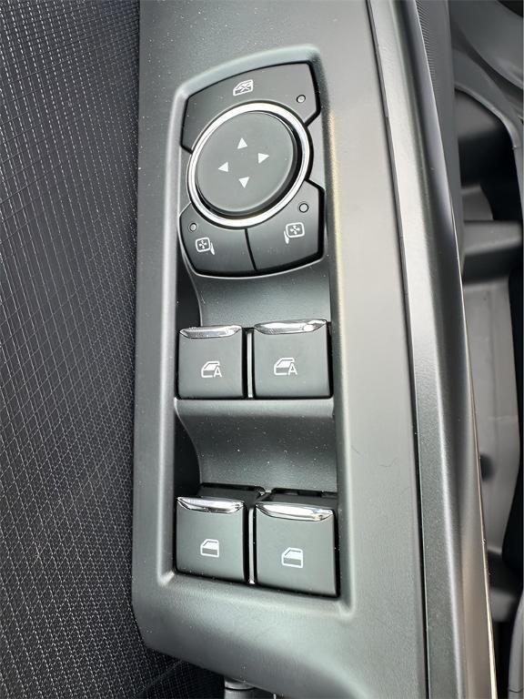 new 2025 Ford F-150 car, priced at $52,290