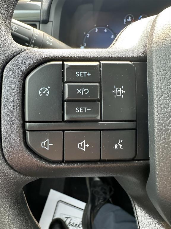 new 2025 Ford F-150 car, priced at $52,290