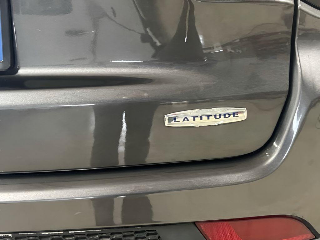 used 2018 Jeep Compass car, priced at $11,567