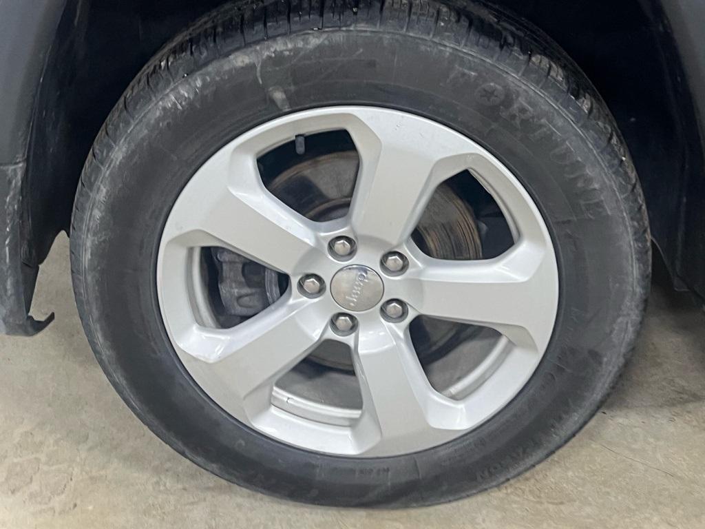 used 2018 Jeep Compass car, priced at $12,812