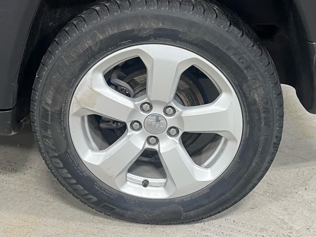 used 2018 Jeep Compass car, priced at $12,812