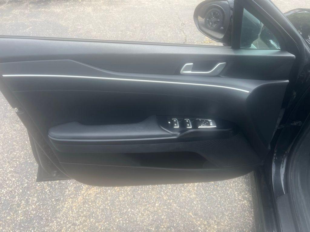 used 2022 Kia K5 car, priced at $22,922