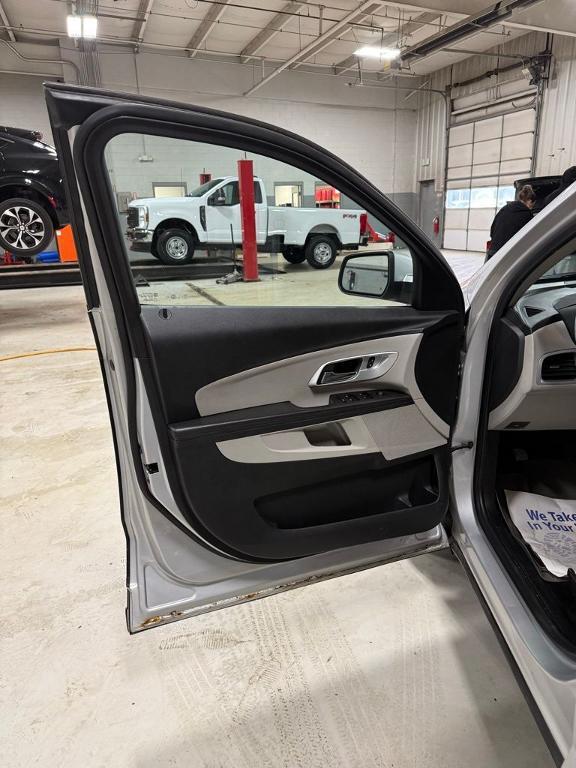 used 2017 Chevrolet Equinox car, priced at $11,981