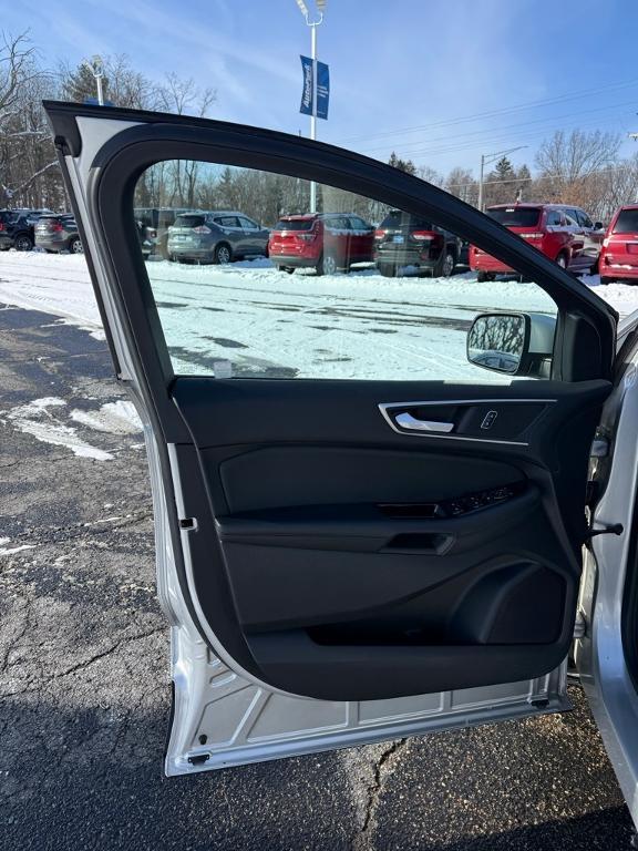used 2019 Ford Edge car, priced at $19,267