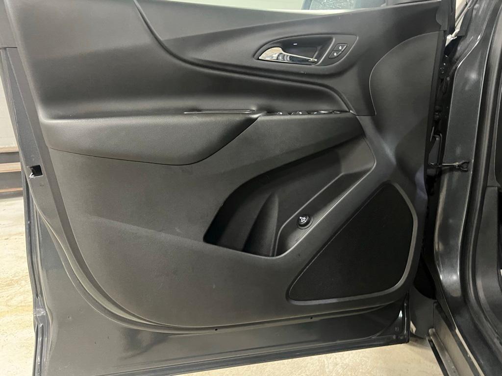 used 2021 Chevrolet Equinox car, priced at $17,995
