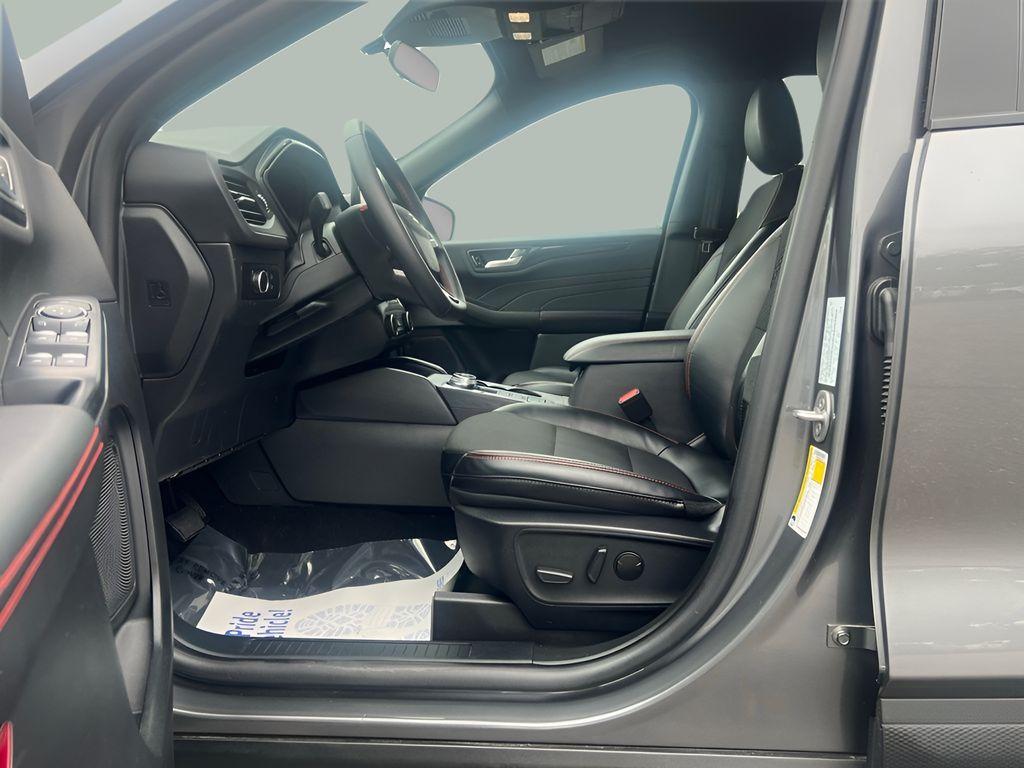 used 2026 Ford Escape car, priced at $28,750