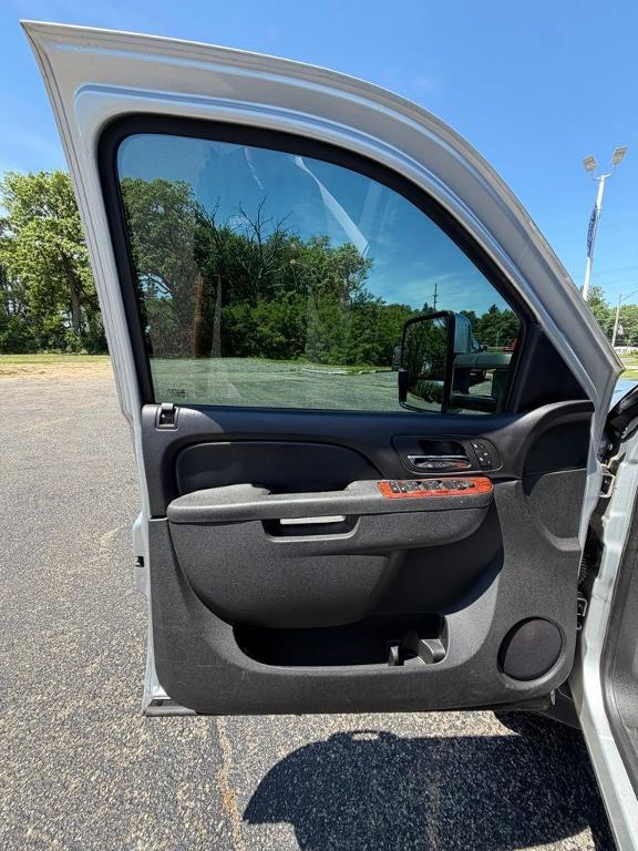 used 2012 GMC Sierra 2500 car, priced at $20,247