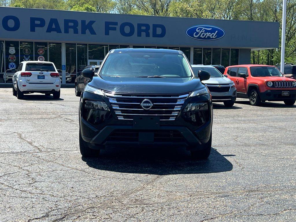 used 2024 Nissan Rogue car, priced at $22,247