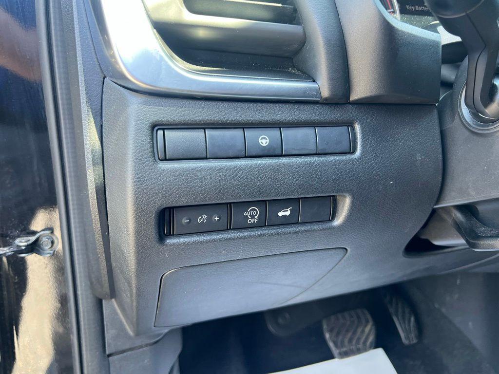 used 2024 Nissan Rogue car, priced at $22,247