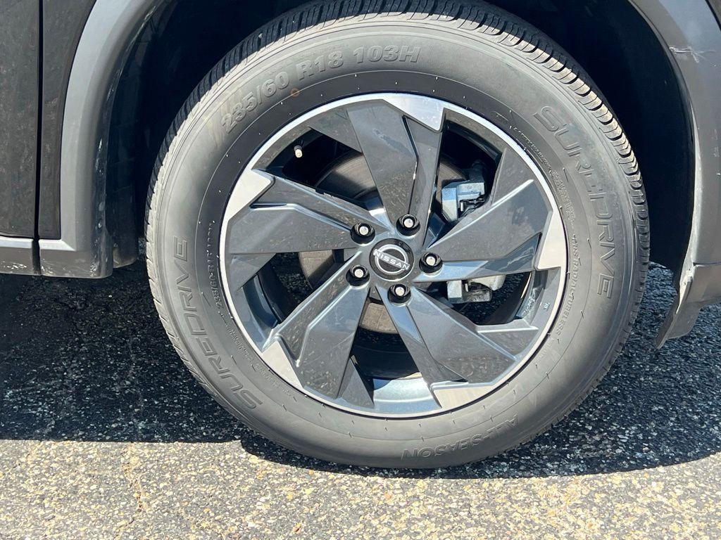 used 2024 Nissan Rogue car, priced at $22,247