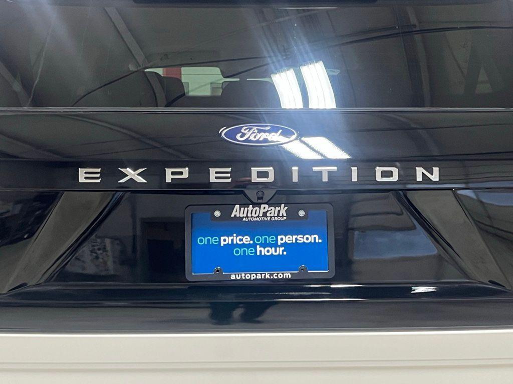 new 2026 Ford Expedition Max car, priced at $77,165