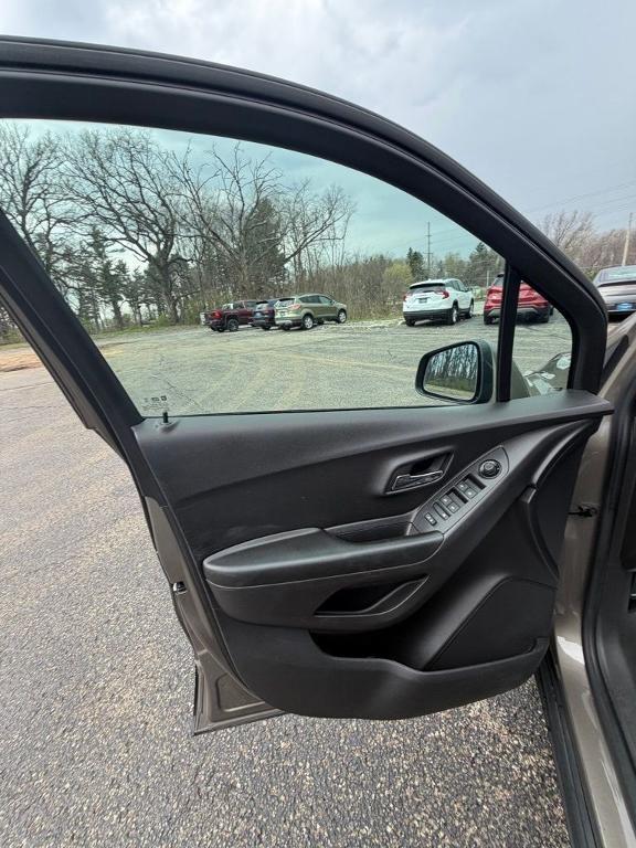 used 2022 Chevrolet Trax car, priced at $17,987