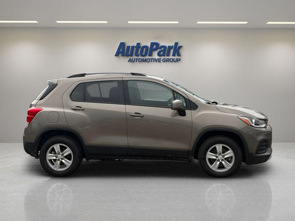 used 2022 Chevrolet Trax car, priced at $17,987