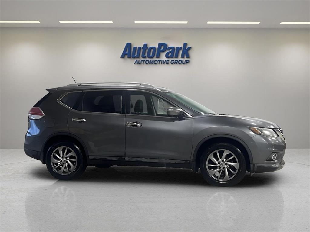used 2015 Nissan Rogue car, priced at $14,995